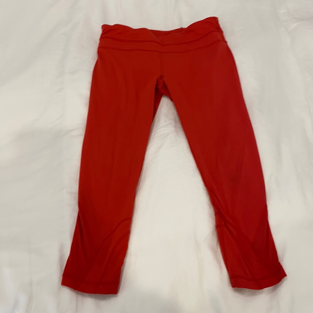 Red Lululemon Run Inspire size 6